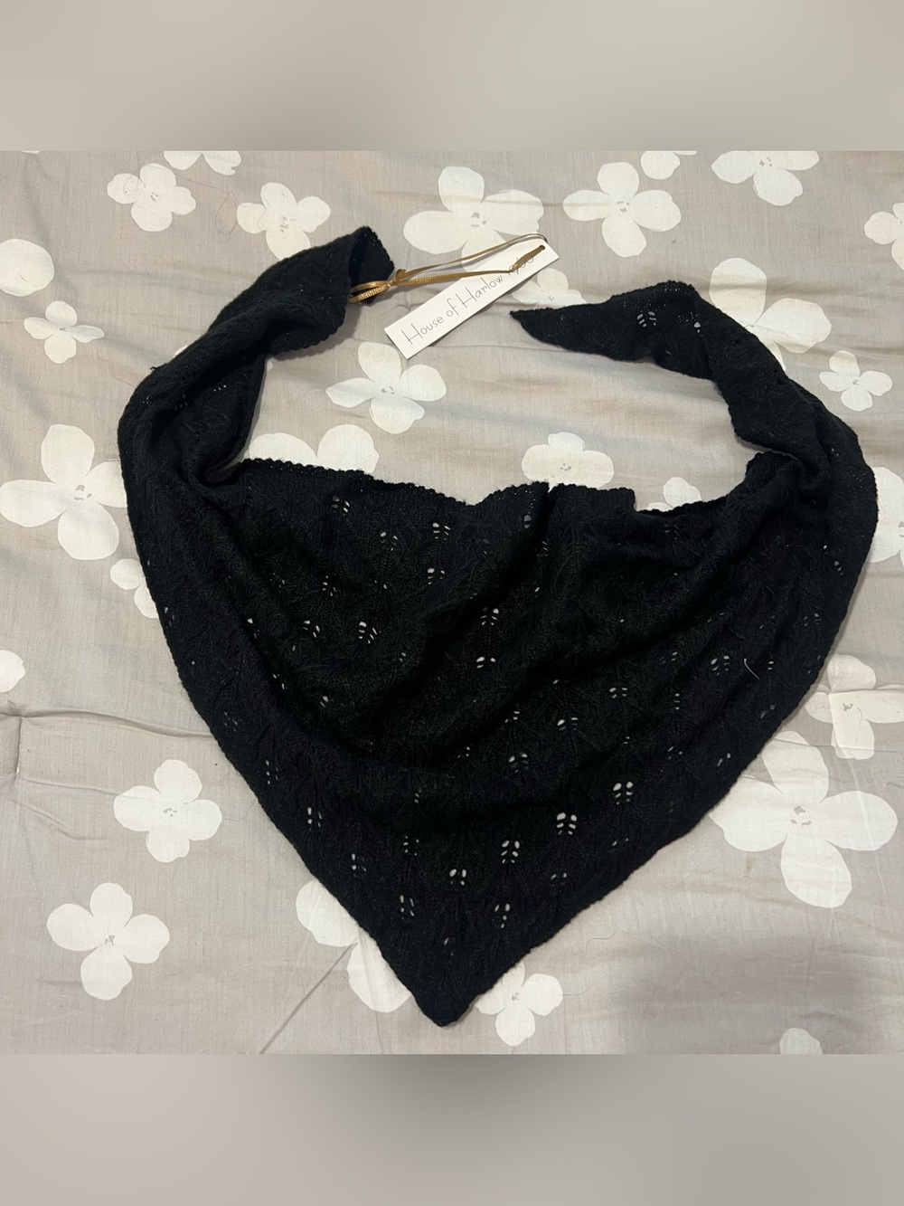 House of Harlow 1960 Black Knit Triangle Scarf